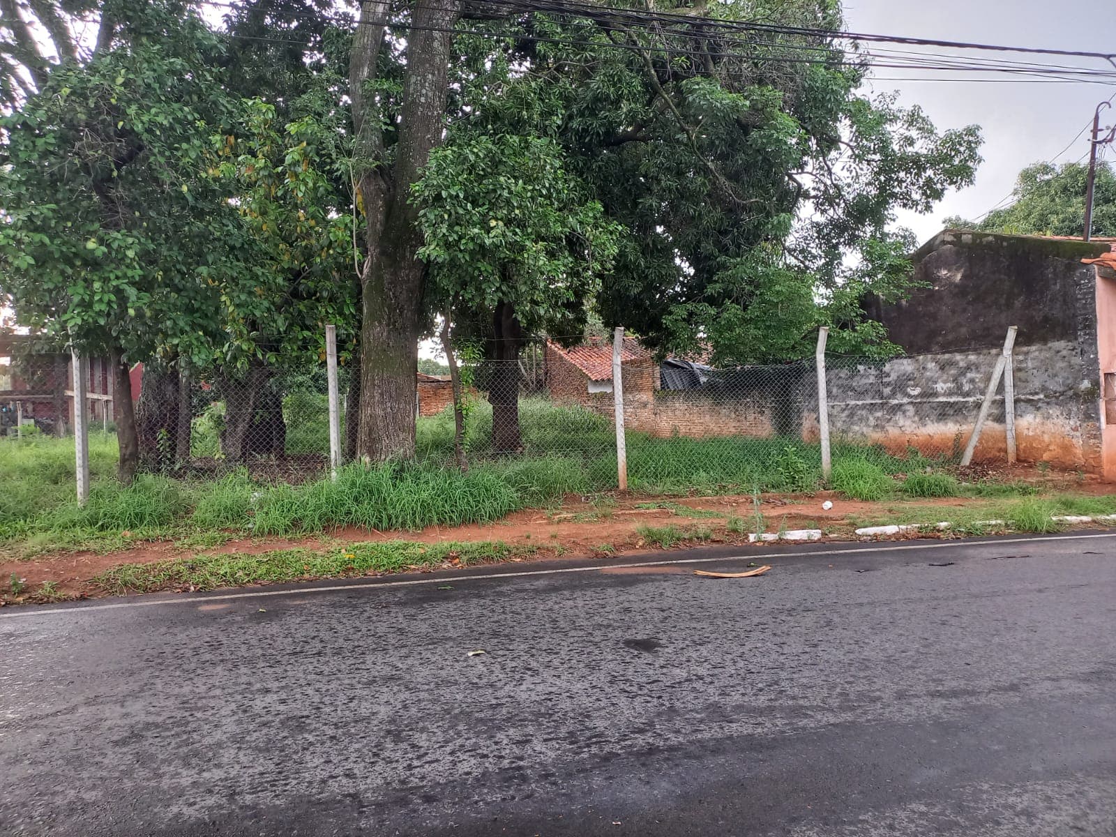 terreno de 360m2 en Fdo de la Mora zona norte/barrio Laguna Sati, foto 2