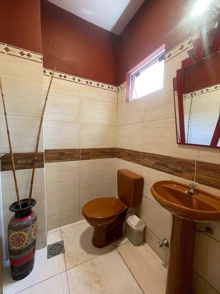 Amplia residencia de 4hab en lambare s/ carretera de lopez, foto 5