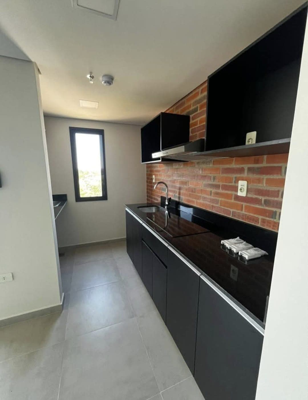 Departamento En Alquiler De 2 Habitaciones, Zona Cit, foto 1