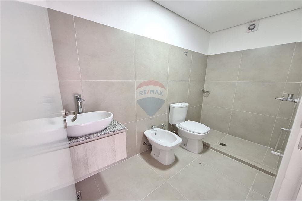 Departamento - Alquiler - Herrera, Paraguay, foto 2