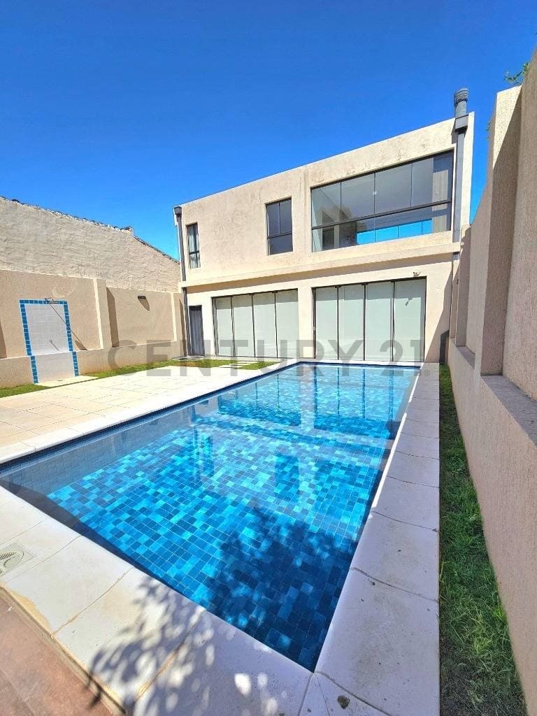 de Casa en Ycua Sati, Asunción, foto 1