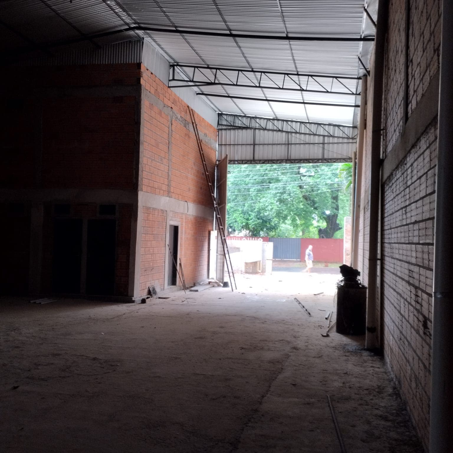 Tinglado en el centro de Luque — foto 5