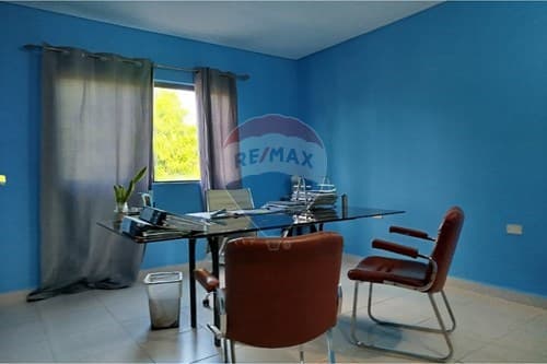 casa en el barrio Villa Aurelia, foto 4