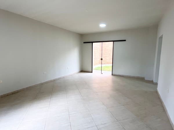 Duplex en Fernando de la Mora zona norte, foto 4