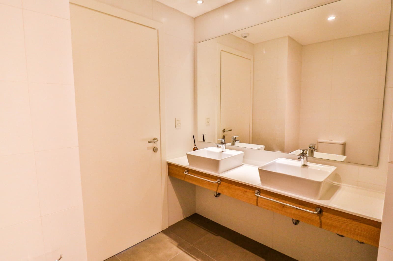 Departamento de 3 Habitaciones con Área de Servicio en More del Sol, foto 3