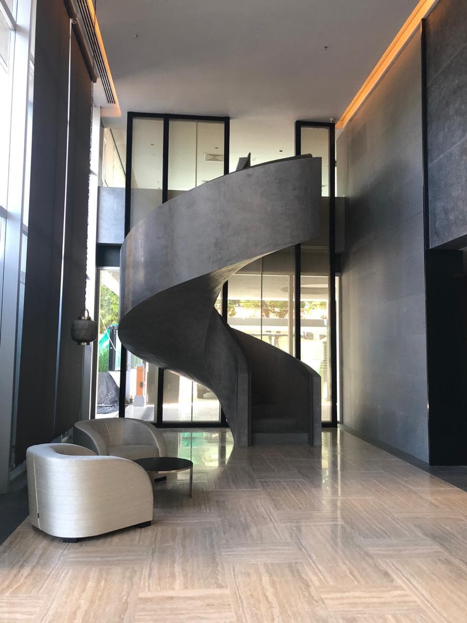 Alquiló Moderno Dpto De 2 Habitaciones En El Eminet Sin Muebles, foto 2