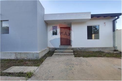 En venta duplex a terminar a 5 min del aeropuerto