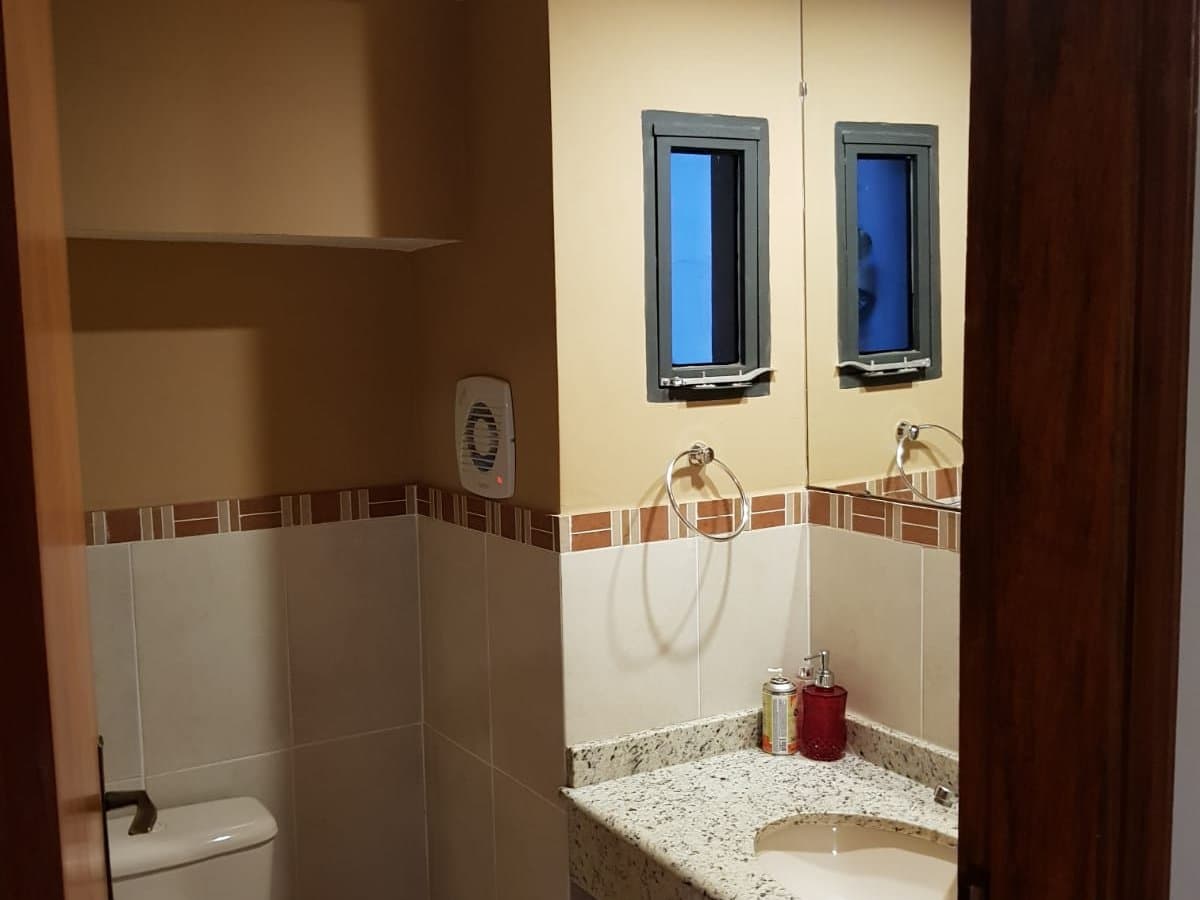 Amplio duplex en esquina - fdo. Norte, foto 5