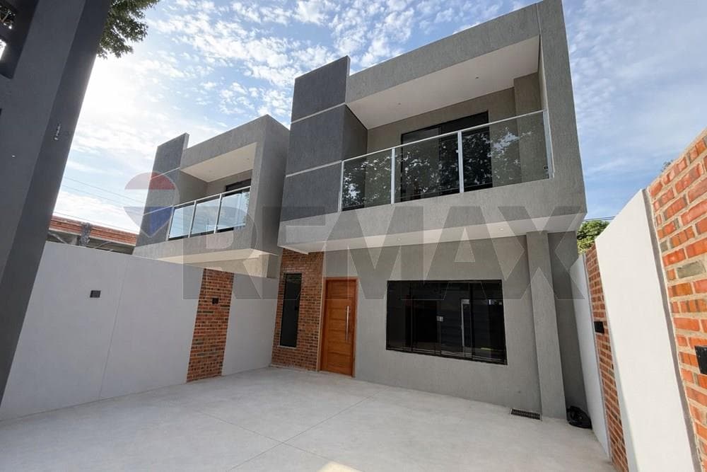 Duplex en venta - Fernando de la Mora, foto 2