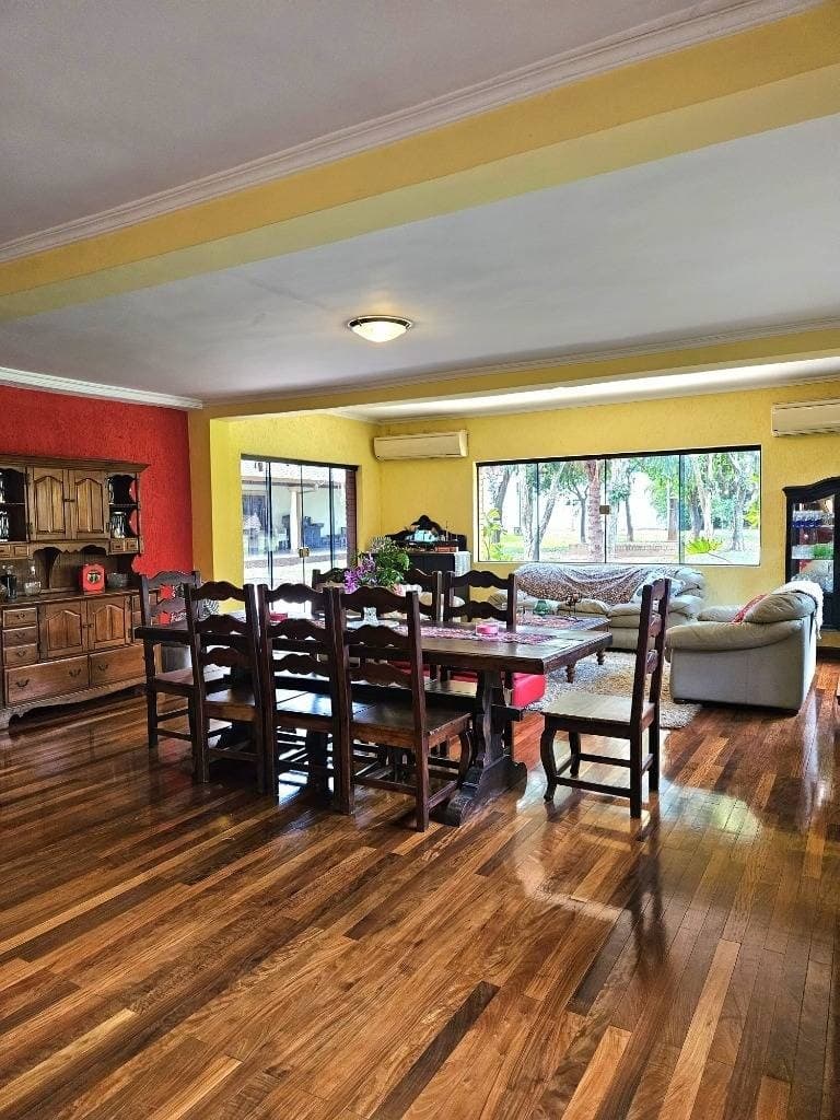 En venta amplia residencia en San Lorenzo - zona laguna grande, foto 4