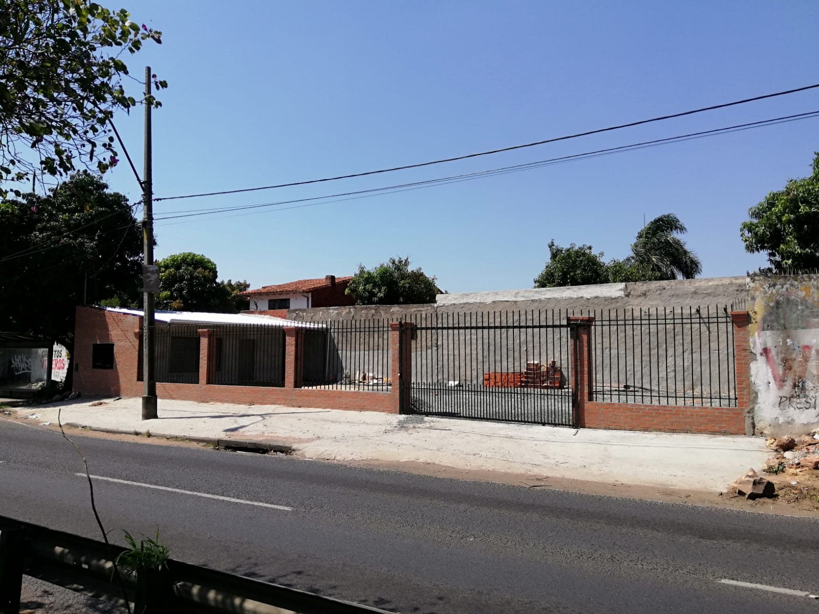 Alquiler de local comercial zona santa maria
