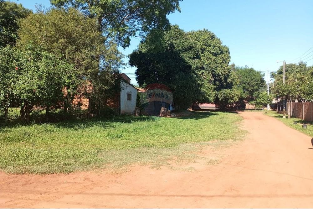 En venta terreno en Luque — foto 3