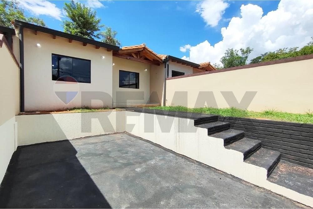 ‼Vendo Chalet a estrenar en excelente ubicación