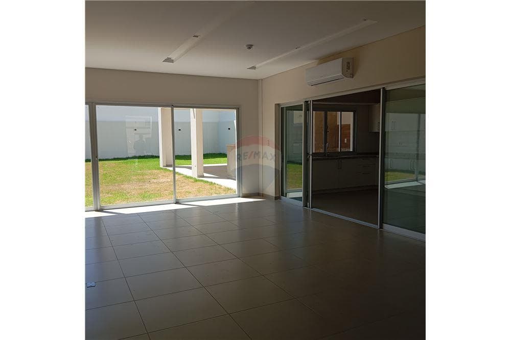 Residencia - Venta - Lambaré, foto 4