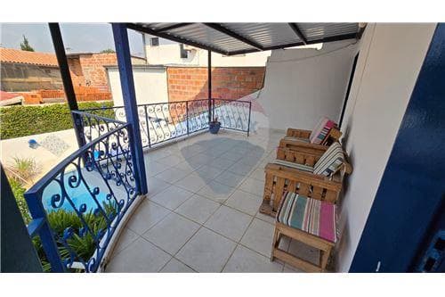 En Alquiler amplio Duplex en Complejo Girona - Luque, foto 5