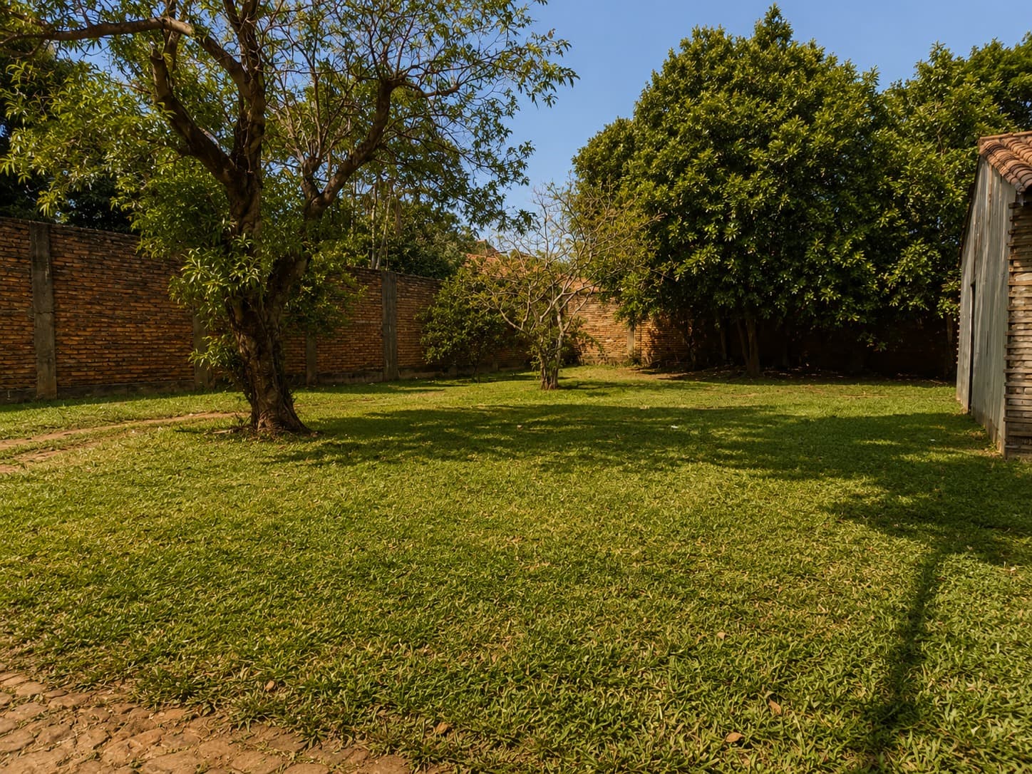 Vendo terreno en Luque