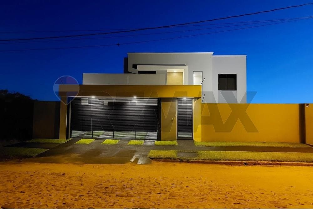 Amplia residencia en Luque - primer barrio, foto 3