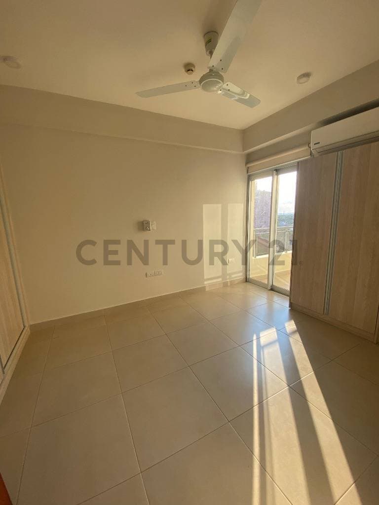 En venta departamento de 3 dormitorios - barrio Las Mercedes
