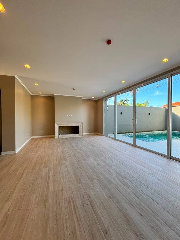 Residencia a estrenar en LA ESCONDIDA, foto 2