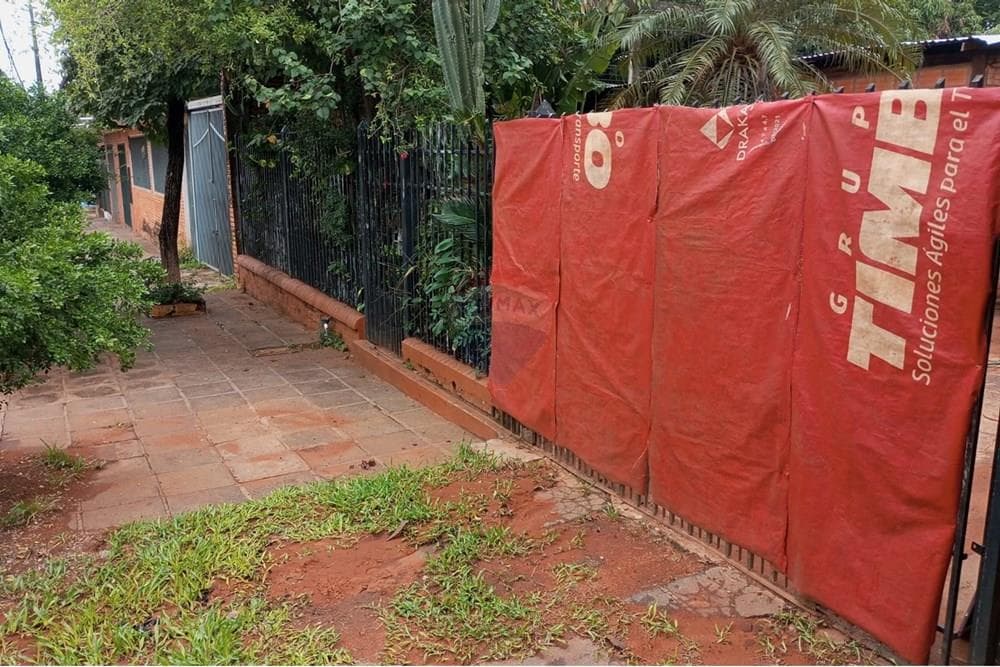 Terreno con casa paiñu Ñemby gran ubicacion, foto 3