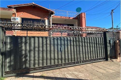 Casa-Venta-PY Asunción Tembetary Alfredo Seiferheld