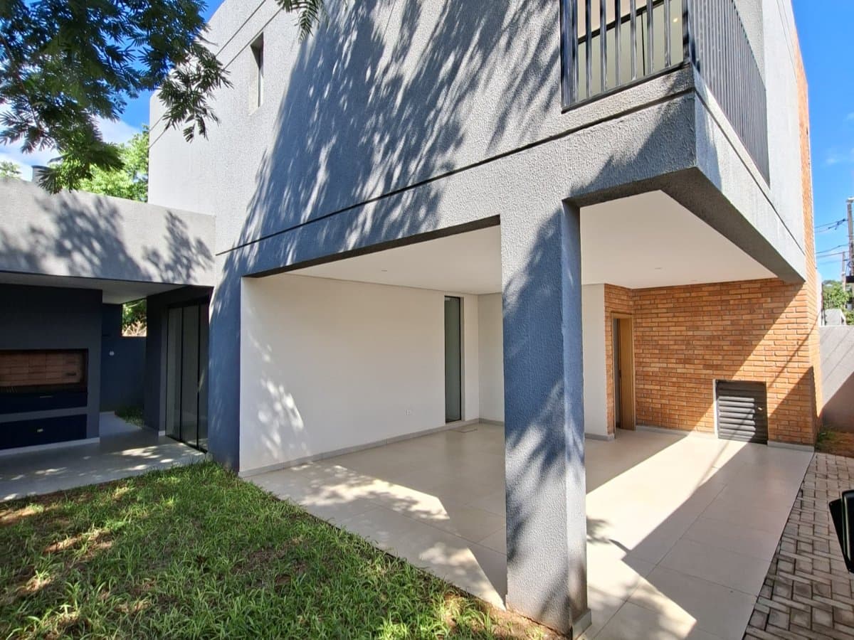 Alquilo duplex a estrenar en Luque