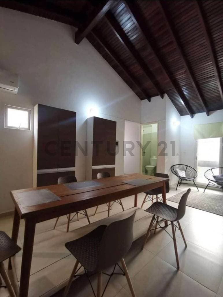 de Casa en Las Mercedes, Asunción, foto 4
