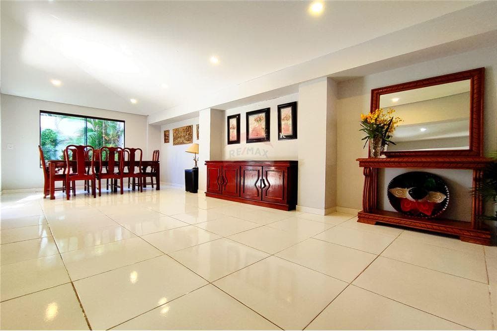 En venta inmueble con rentabilidad en b° ykua satí, foto 4