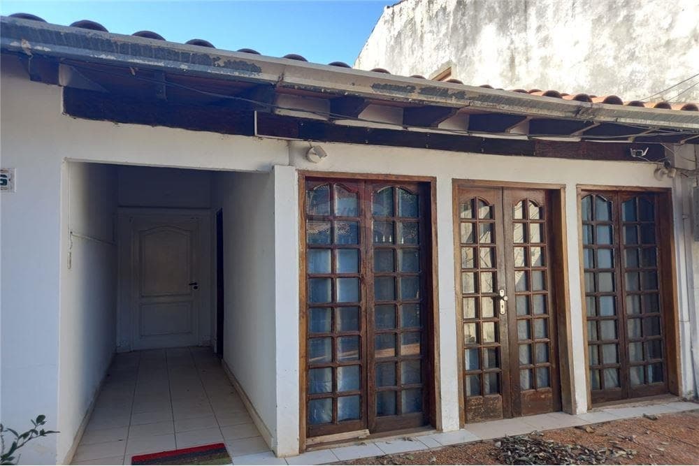 Chalet a refaccionar a pasos de santisima Trinidad, foto 2