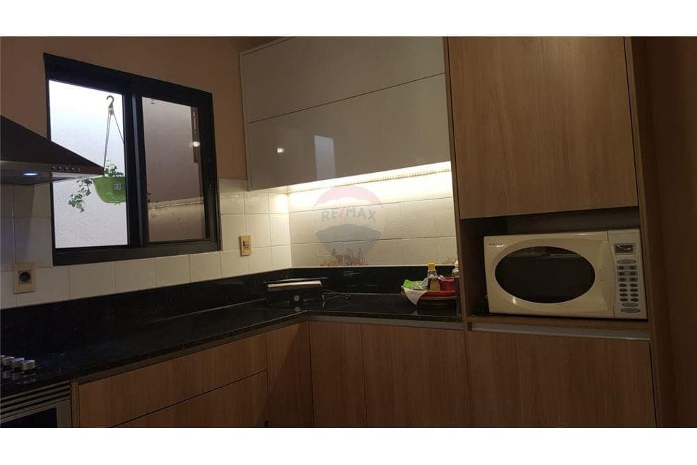 Venta,Casa,Barrio Nazareth, 4 hab, piscina, foto 4
