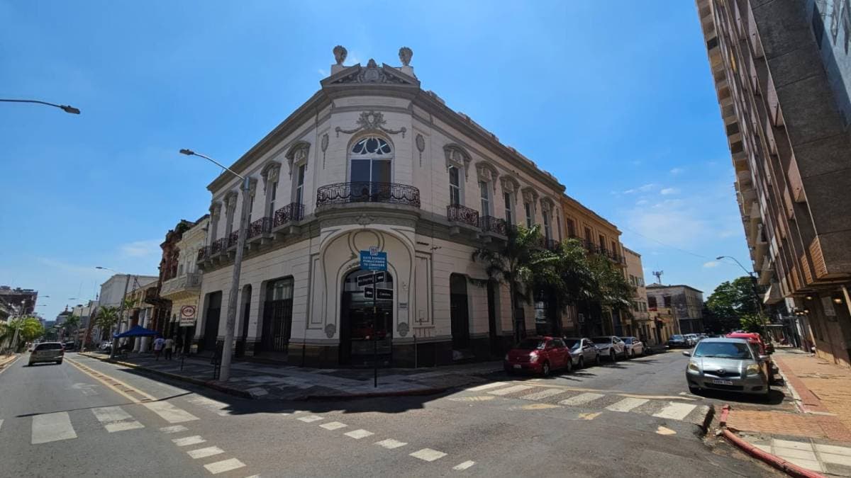 Alquilo oficina en el corazon de asuncion