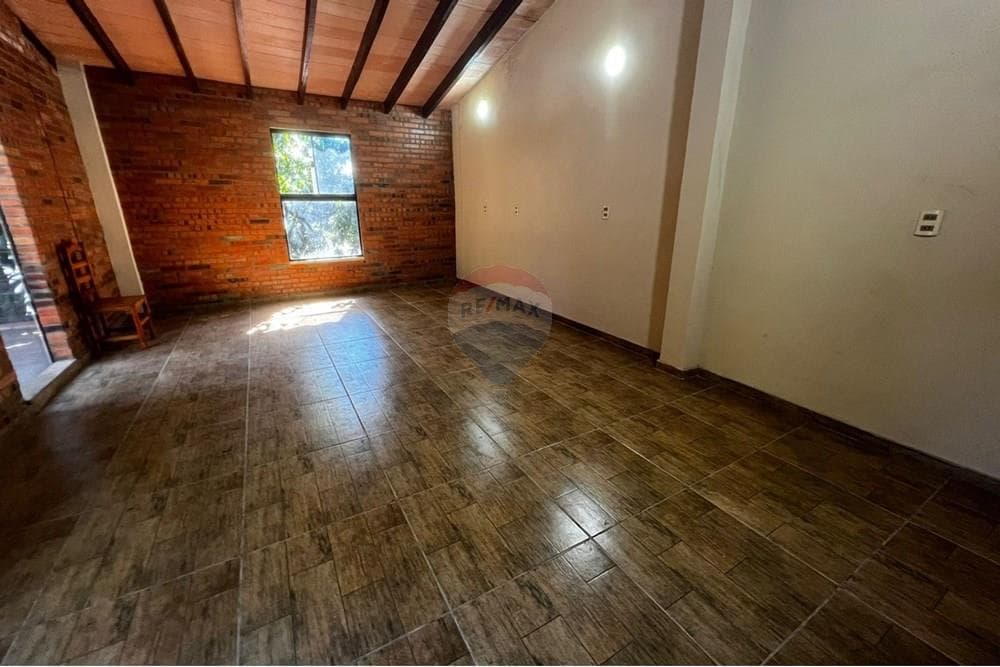 Casa en venta Aregua, foto 2