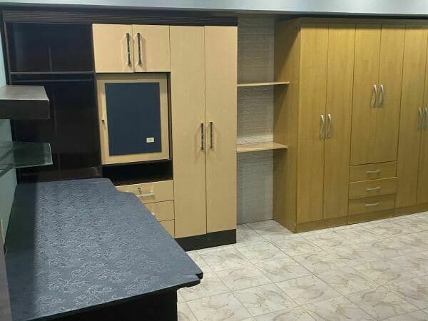 Amplia residencia en alquiler para empresas o vivienda — foto 5
