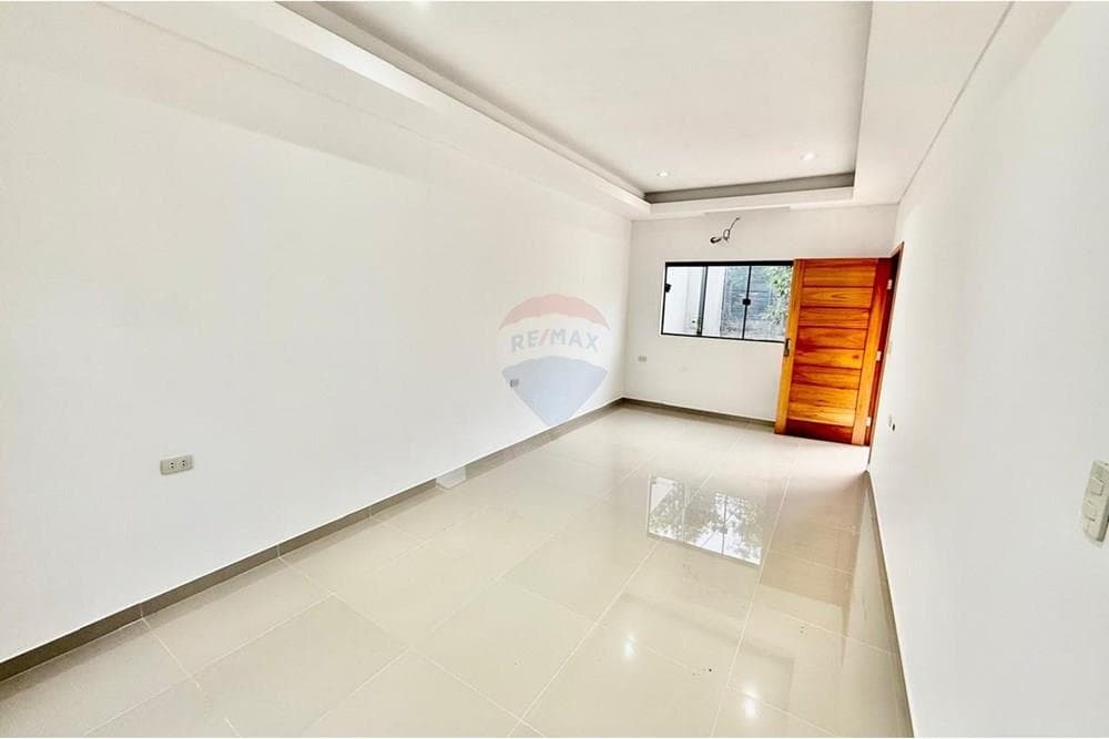 Hermoso chalet a estrenar en Laurelty - Luque, foto 5