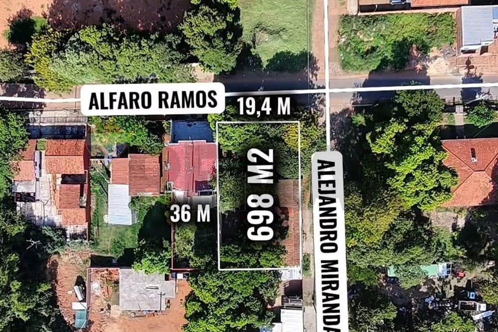 Terreno en esquina zona lambare, foto 5