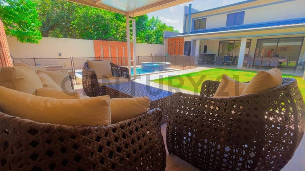 Hermosa casa en Luque-isla bogado, foto 3