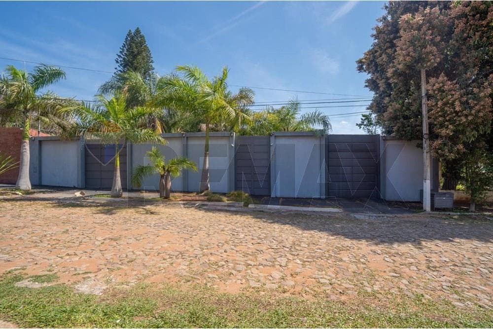Casa De 5 Dormitorios En Lambare Zona Bruno Guggiari, foto 3