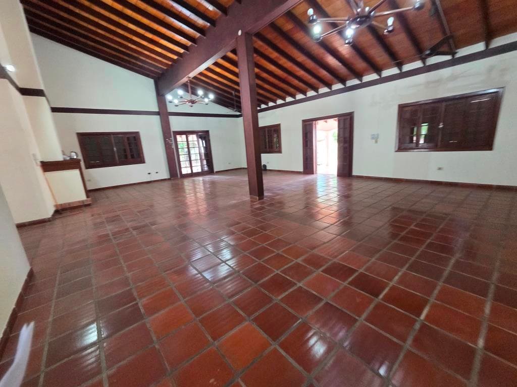 Casa Quinta de 27.337 m2 en Caacupé - CLHO7531216, foto 3