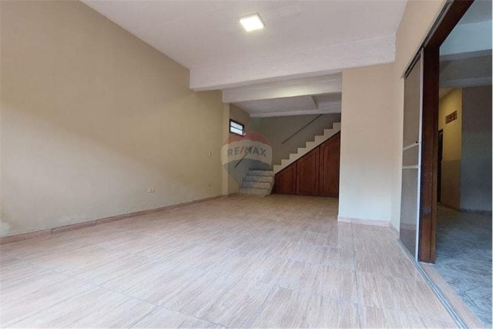 Casa Para Vivienda, Consultorio U Oficina — foto 2