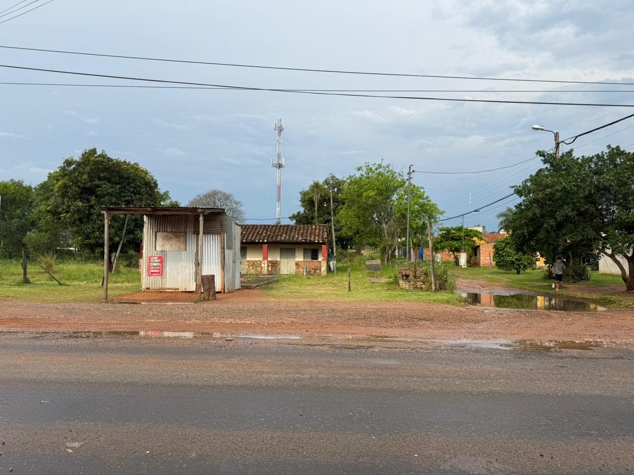 Terreno Comercial En Esquina Luque - Mora Cue, foto 4