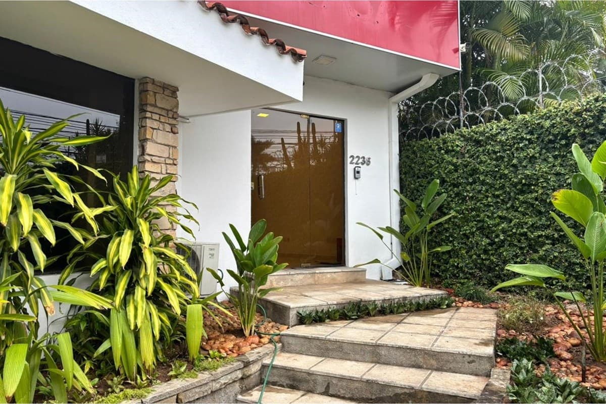 Oficina-Alquiler-Avda. España esq. Calle América., Mariscal López, Asunción, foto 1