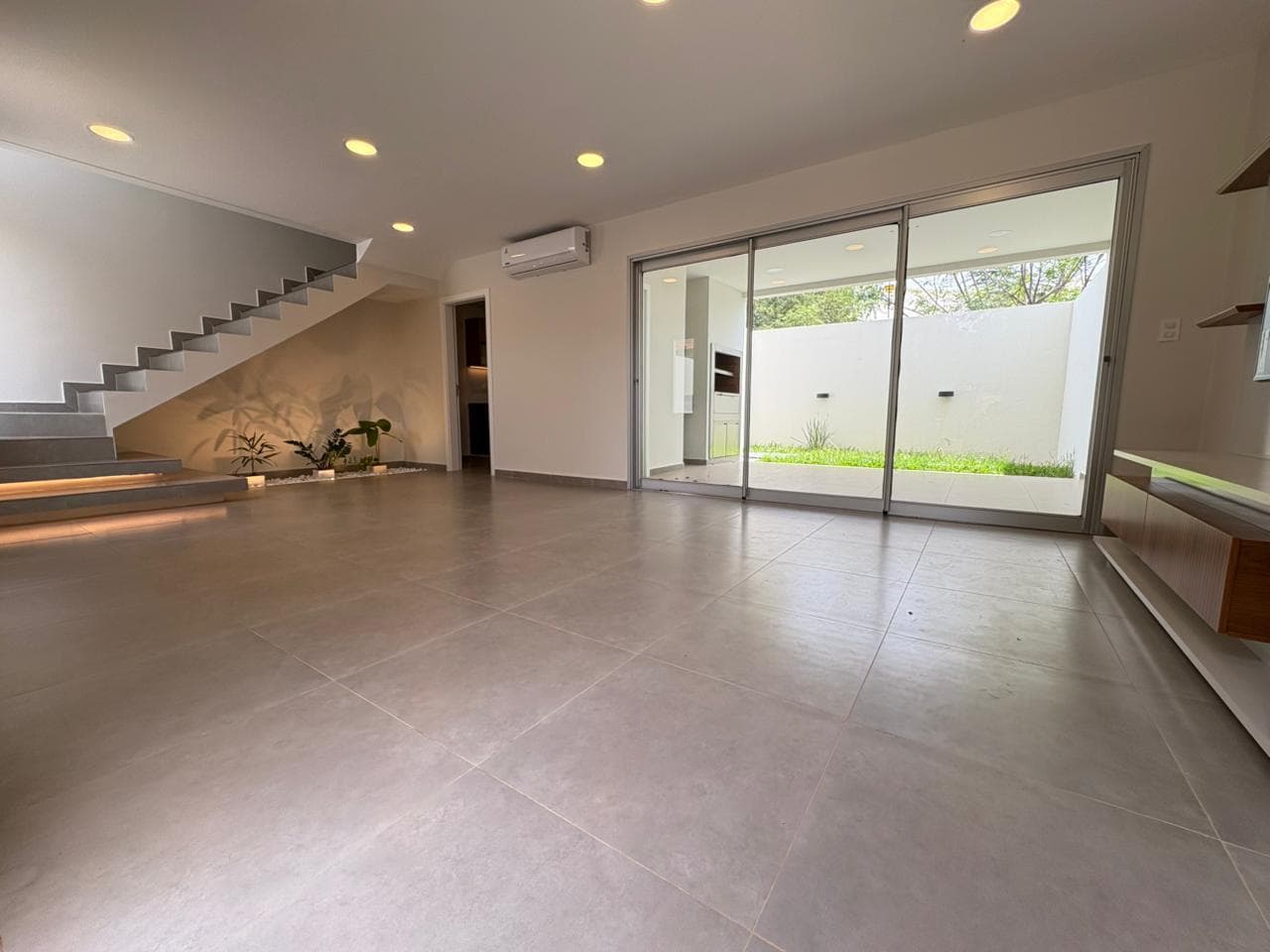 Duplex a estrenar en Fernando de la Mora, foto 4