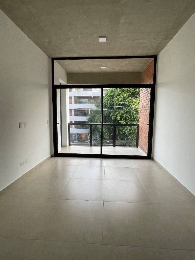Alquilo departamento de 2 d a estrenar en los laureles