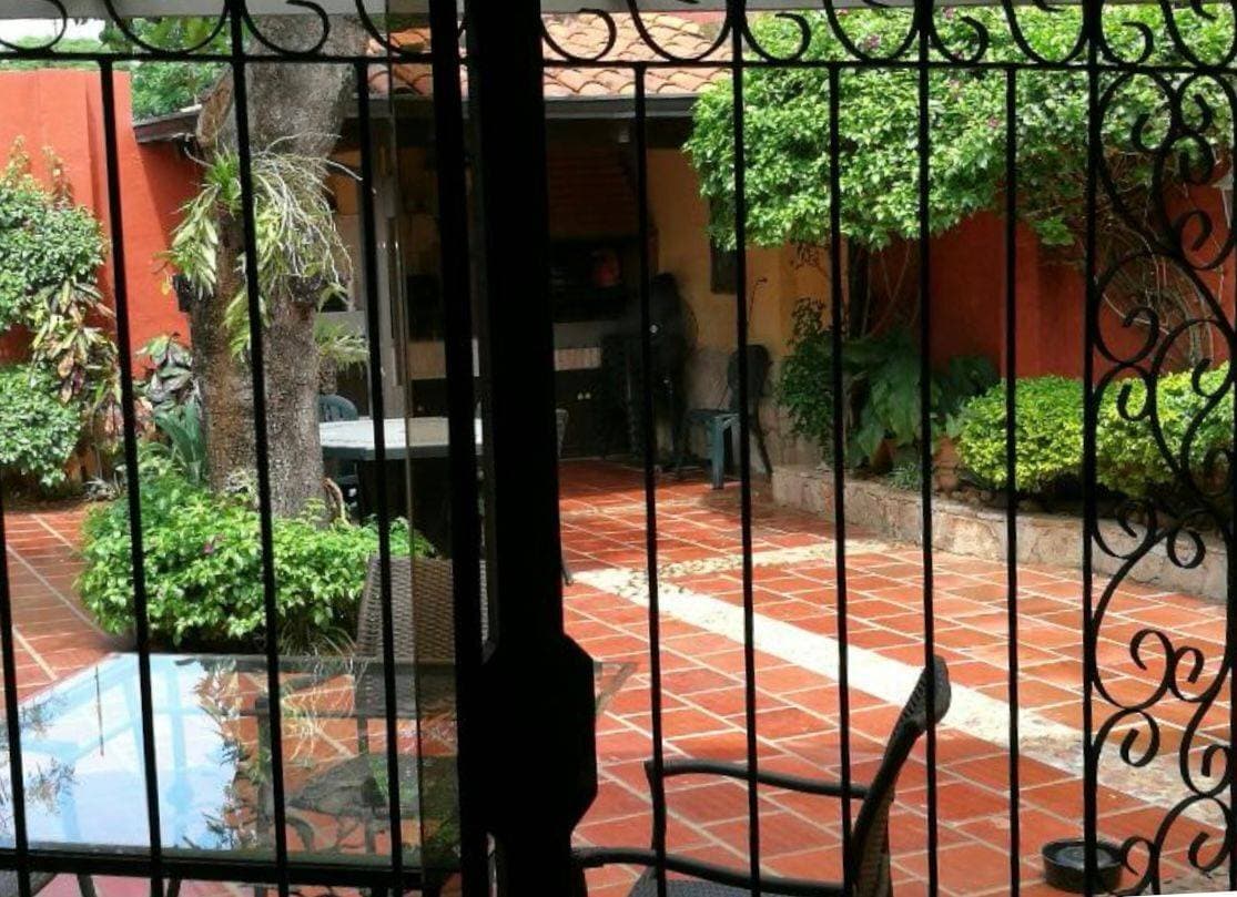 De hermosa casa en el barrio mburucuya, foto 2