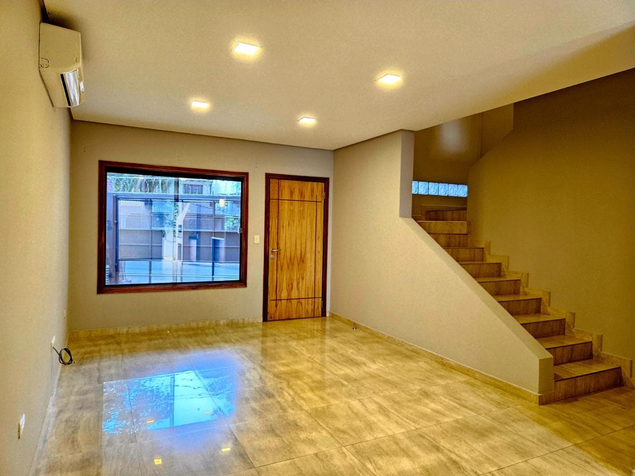 Duplex En Barrio Herrera, foto 2