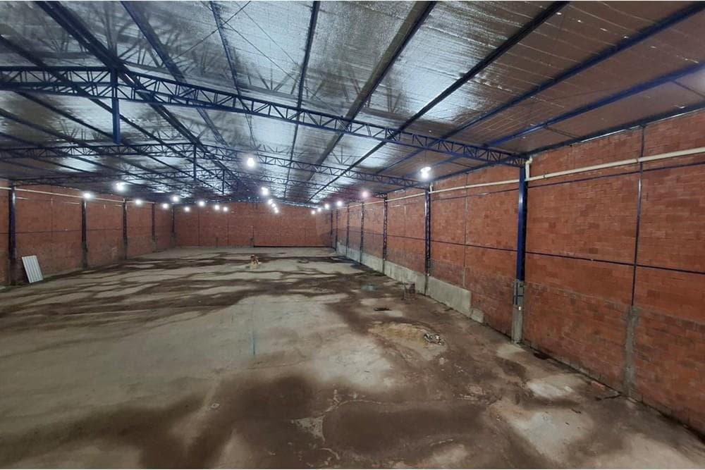 depósito de 1249 m2 en Mariano Roque Alonso, foto 2