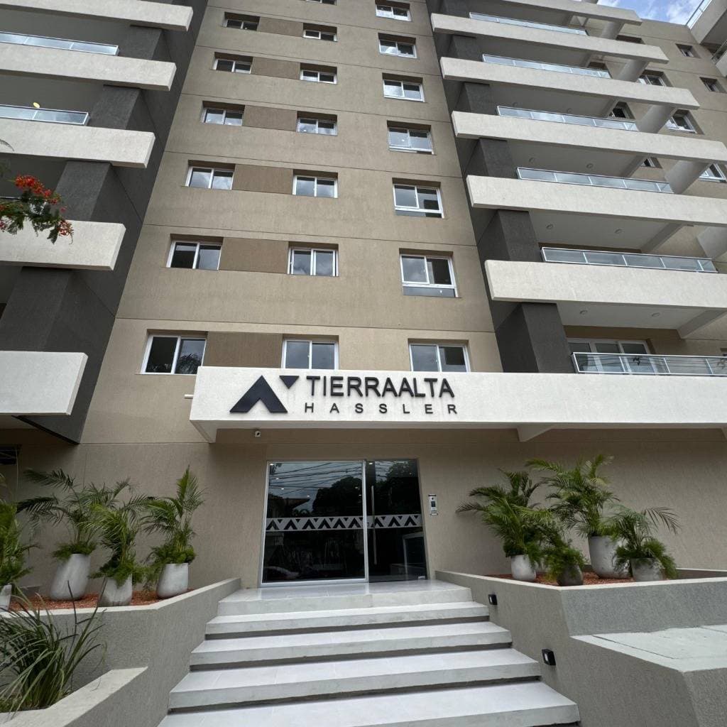 Vendo departamento de dos dormitorios en tierra alta hassler