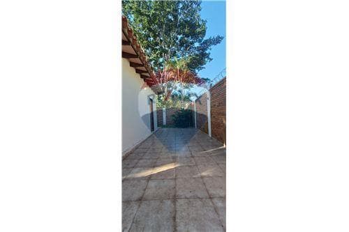 Chalet en lambare — foto 4