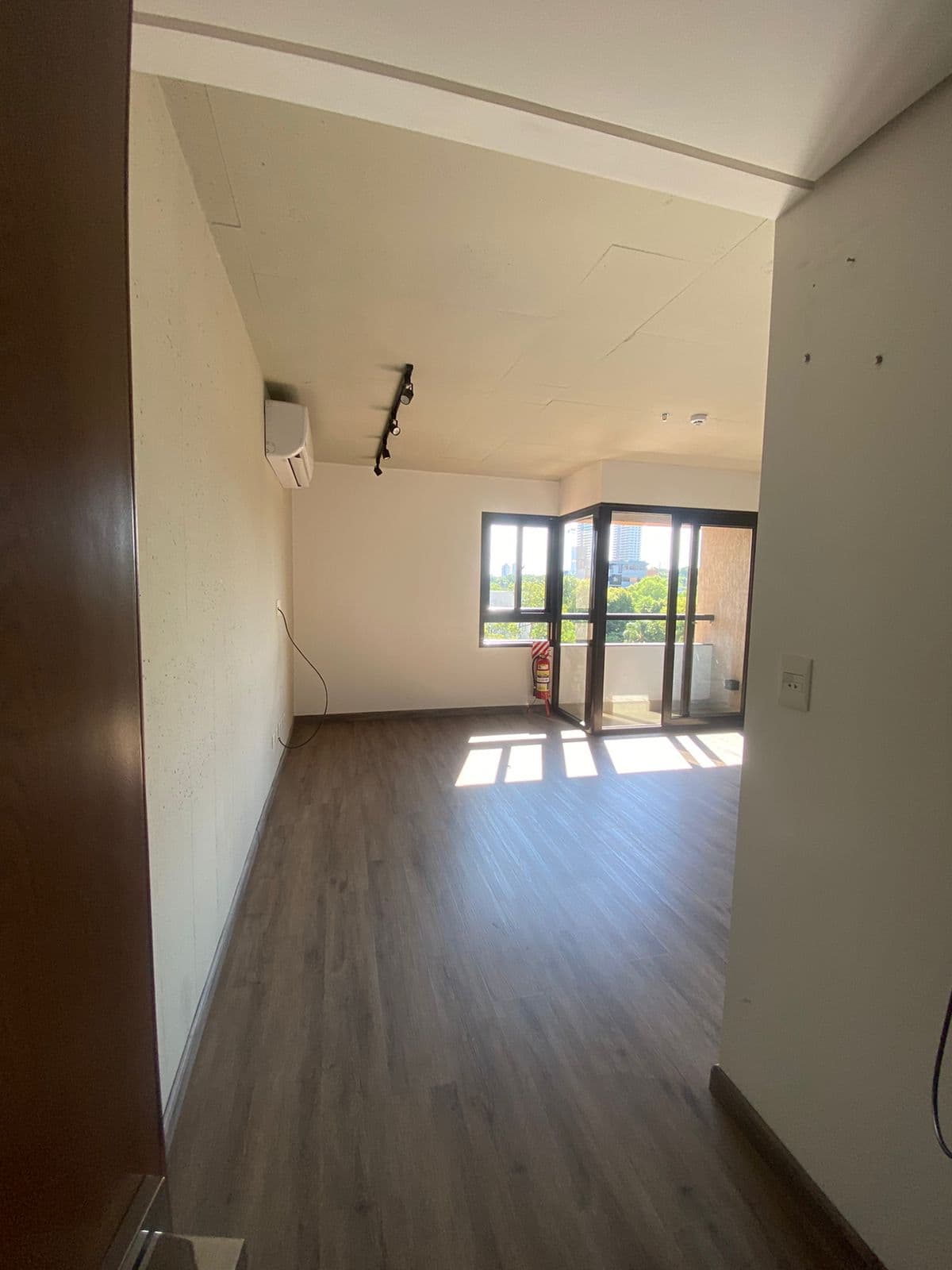 En Alquiler- Departamento De 1 Dormitorio, Edificio Muhrada, foto 2
