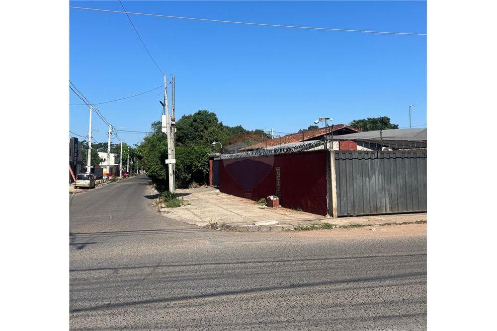 Terreno Comercial en Esquina de 290 m2 sobre la Av. Leopardi en Barcequillo, foto 4